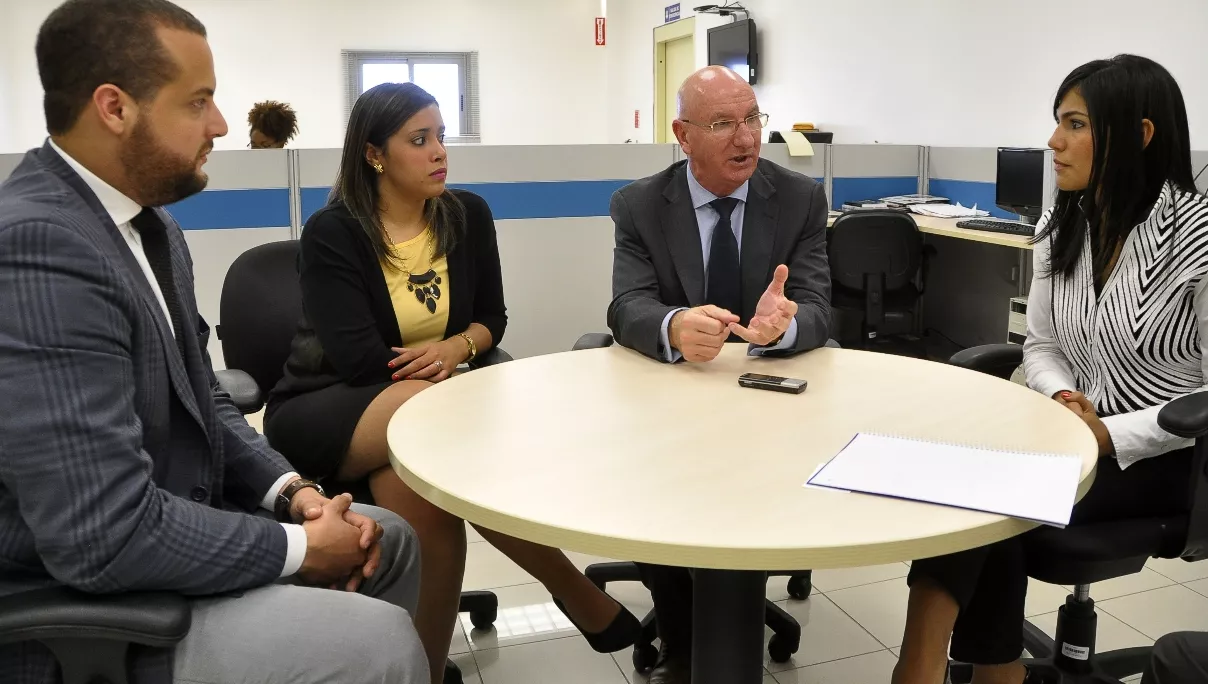 Sr. Carmelo Zabiaur Presidente Fundación Armid, Inc. / Osi Méndez / 25-02-15