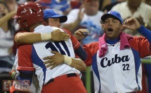 El béisbol cubano culpa a EEUU de “robo de talentos” y hasta falta de pelotas