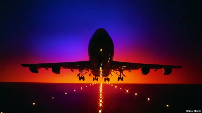 150325151112_airplane_624x351_thinkstock 150325151112_airplane_624x351_thinkstock