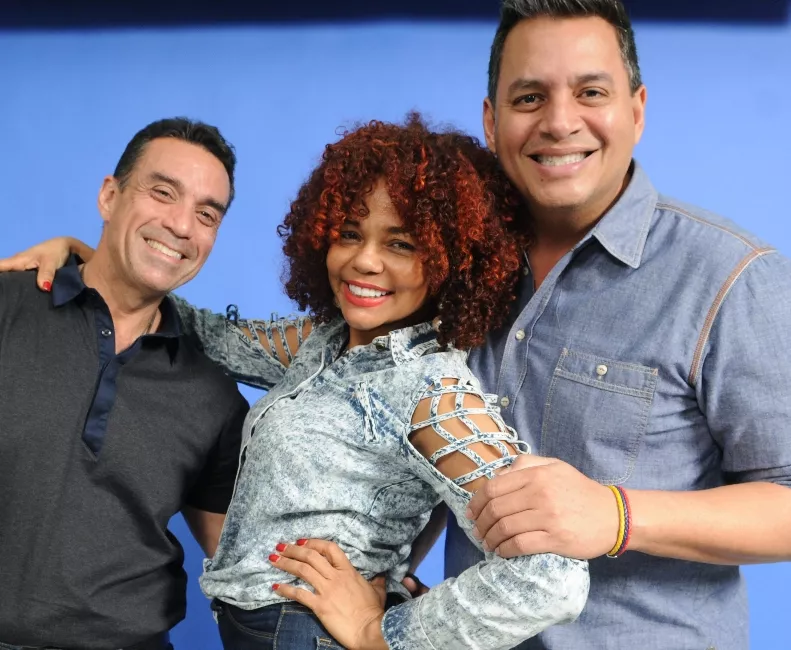 LOS PARACAIDISTAS