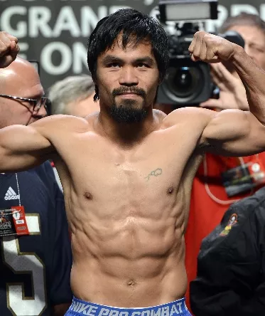 Pacquiao hace una pausa en el Senado para pelear