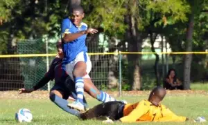 SC y Pantoja triunfan en inicio Liga Fútbol