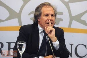 Almagro insta a luchar por derechos humanos y obviar “imbecilidades” de Trump