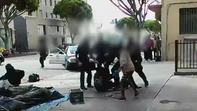 Video: Policías matan hombre en los Ángeles delante de varios testigos