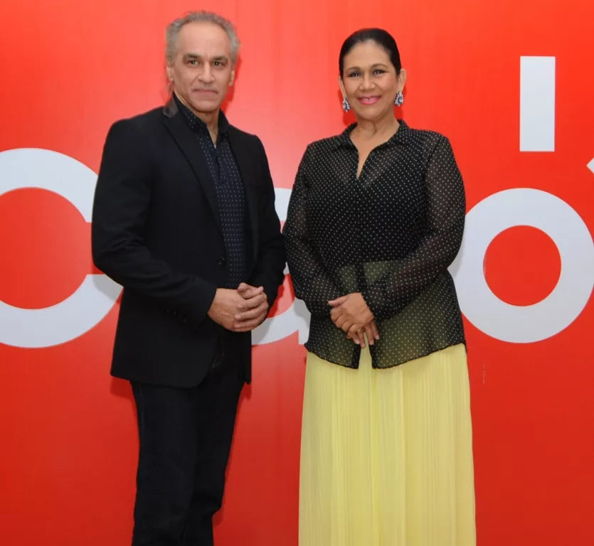 silueta maridalia y molina,p01