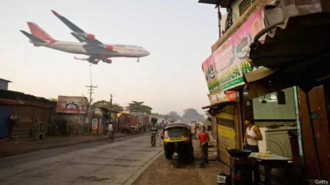 Air India suspende a dos pilotos por discutir antes de despegar