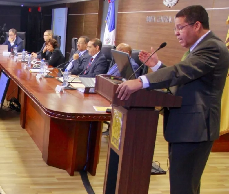 16 nacionales 5-1,p01