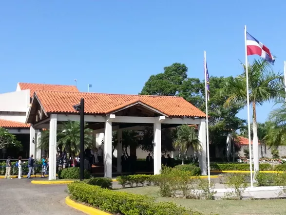 Danilo Medina y Leonel Fernández se reúnen previo a reunión del Comité Político