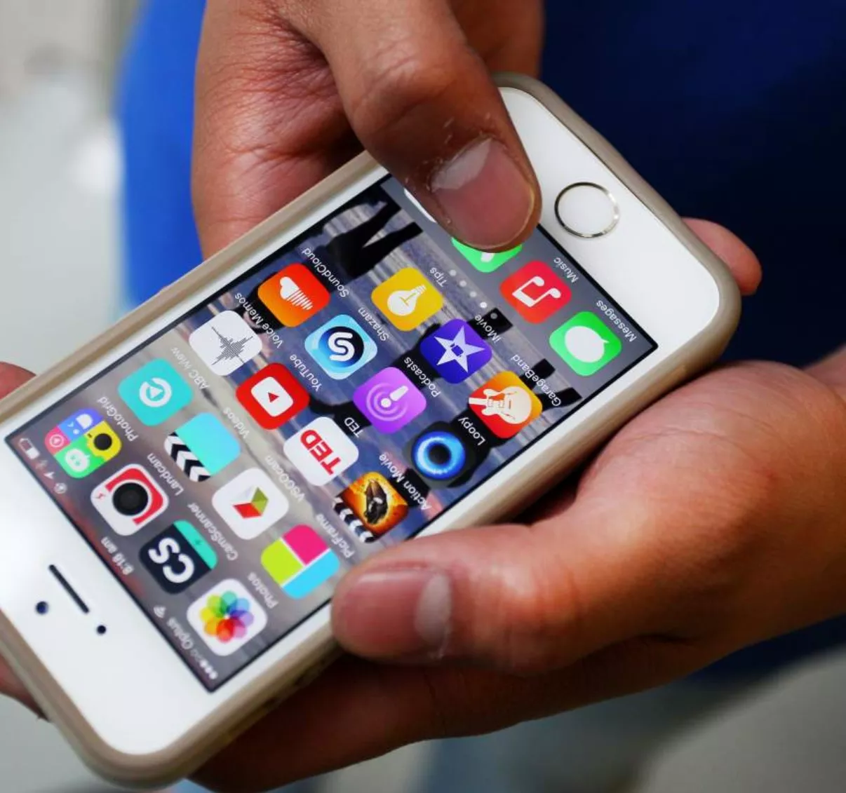 Falla en software  permite “hackers” dañar iPhones