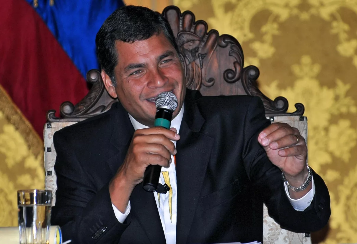 ECUADOR-REFERENDUM-CORREA