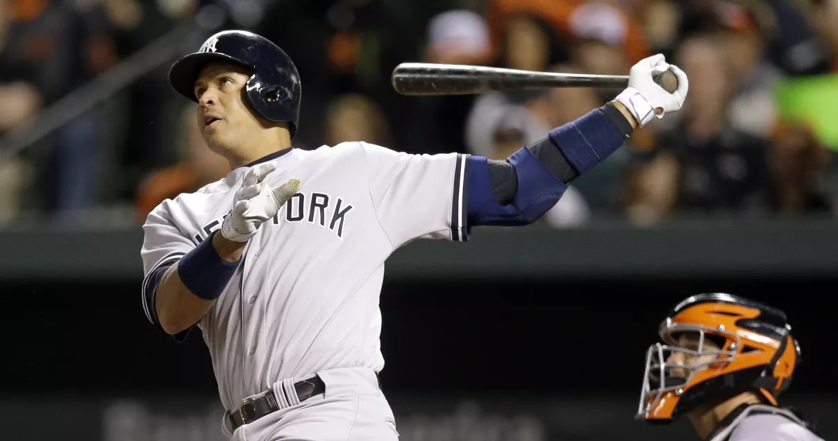 Yanquis se resisten a pagarle bonos A-Rod