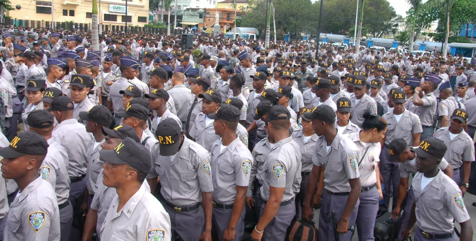 Más de 41mil voluntarios salen a velar por los vacacionistas de SS