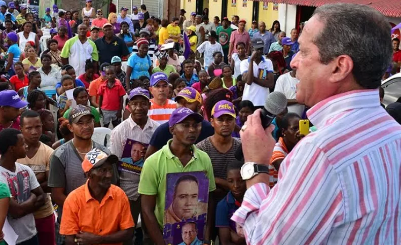  Pared pide candidato sin manchas