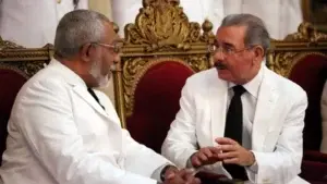 Danilo Medina recibe cartas credenciales de cuatro nuevos embajadores