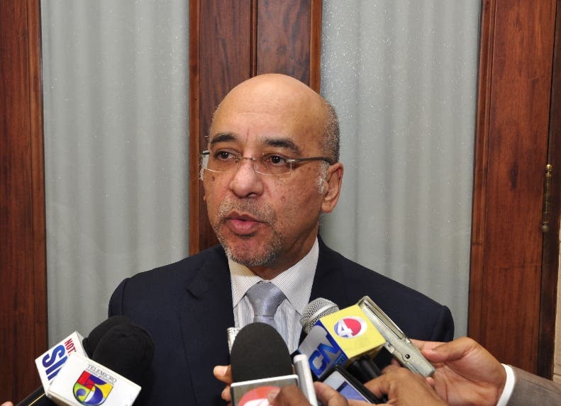 Embajada dominicana pide a pymes invertir en un país que crece el 6,5 % anual