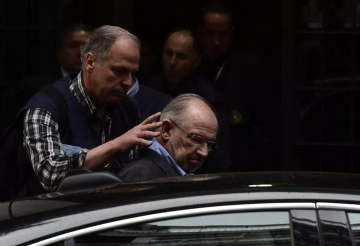 España: Rodrigo Rato detenido por presuntos delitos de fraude y lavado