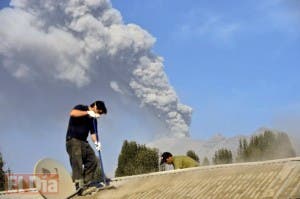 Las cenizas del volcán Calbuco se expanden por el Cono Sur