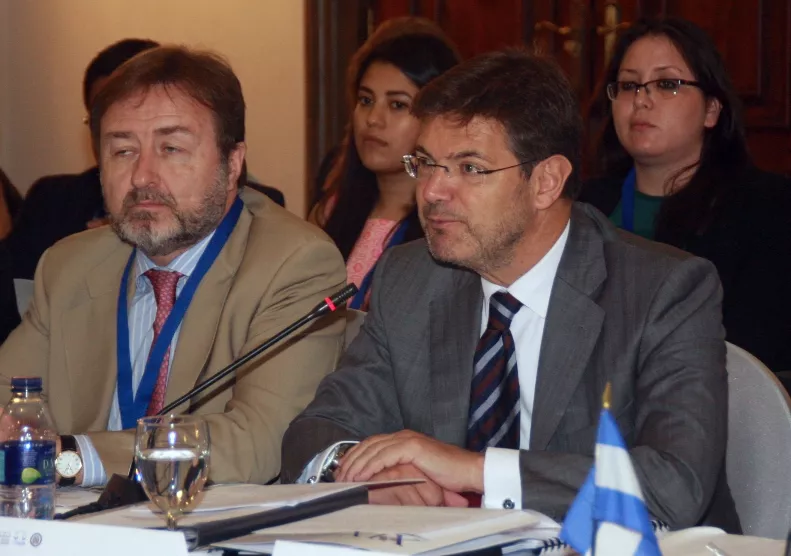 17 nacionales 28_01,p01