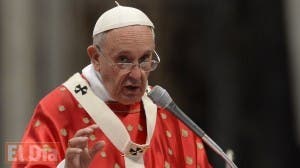 El papa aprueba procedimiento para juzgar a obispos en casos de pederastia