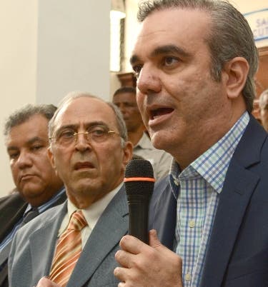 Guillermo Caram pasa apoyar a Luis Abinader