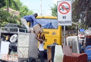 Haitianos no lograron regularizarse retornan voluntariamente a su país