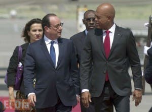 François Hollande llega en visita oficial a Haití