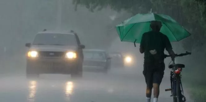 Dos ondas tropicales y una vaguada continuarán provocando aguaceros sobre el país