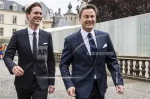 Primer ministro de Luxemburgo se casa con su pareja gay