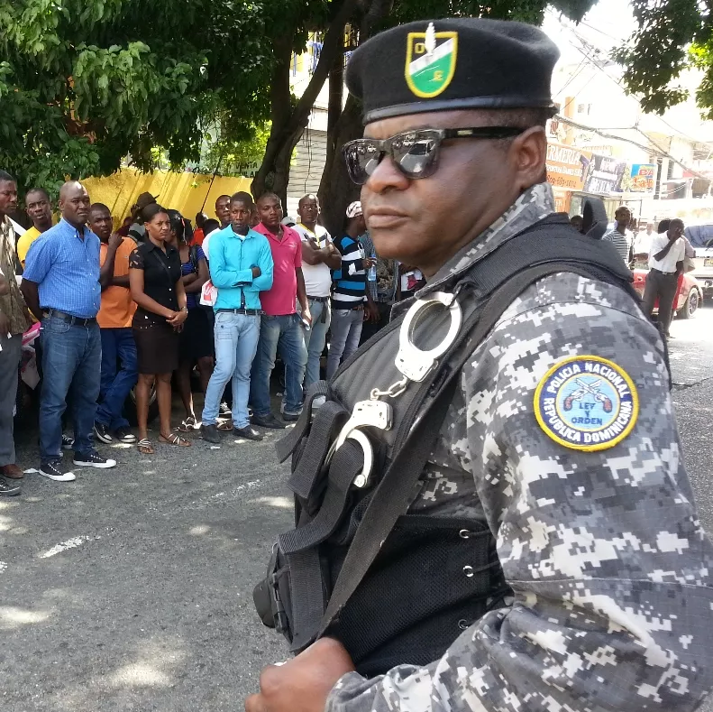 14 nacionales 10-03,p01