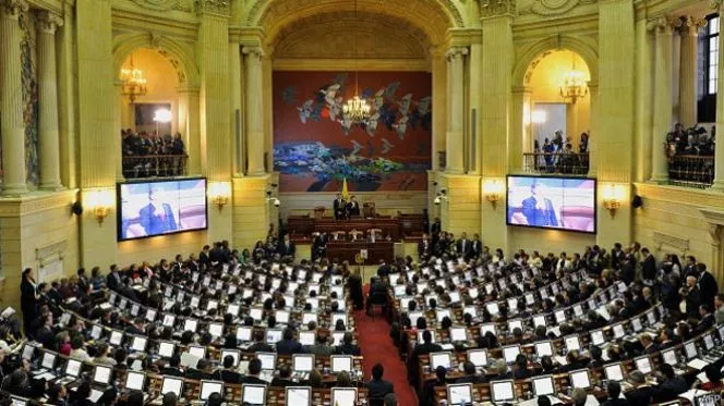 150604030450_sp_colombia_congreso_624x351_afp 150604030450_sp_colombia_congreso_624x351_afp