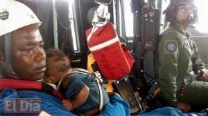 El milagro de la madre y el bebé que sobrevivieron cinco días en la selva tras accidente aéreo