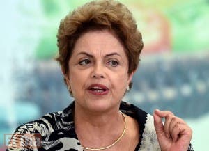 Presidenta de Brasil muestra ligera recuperación en sondeo