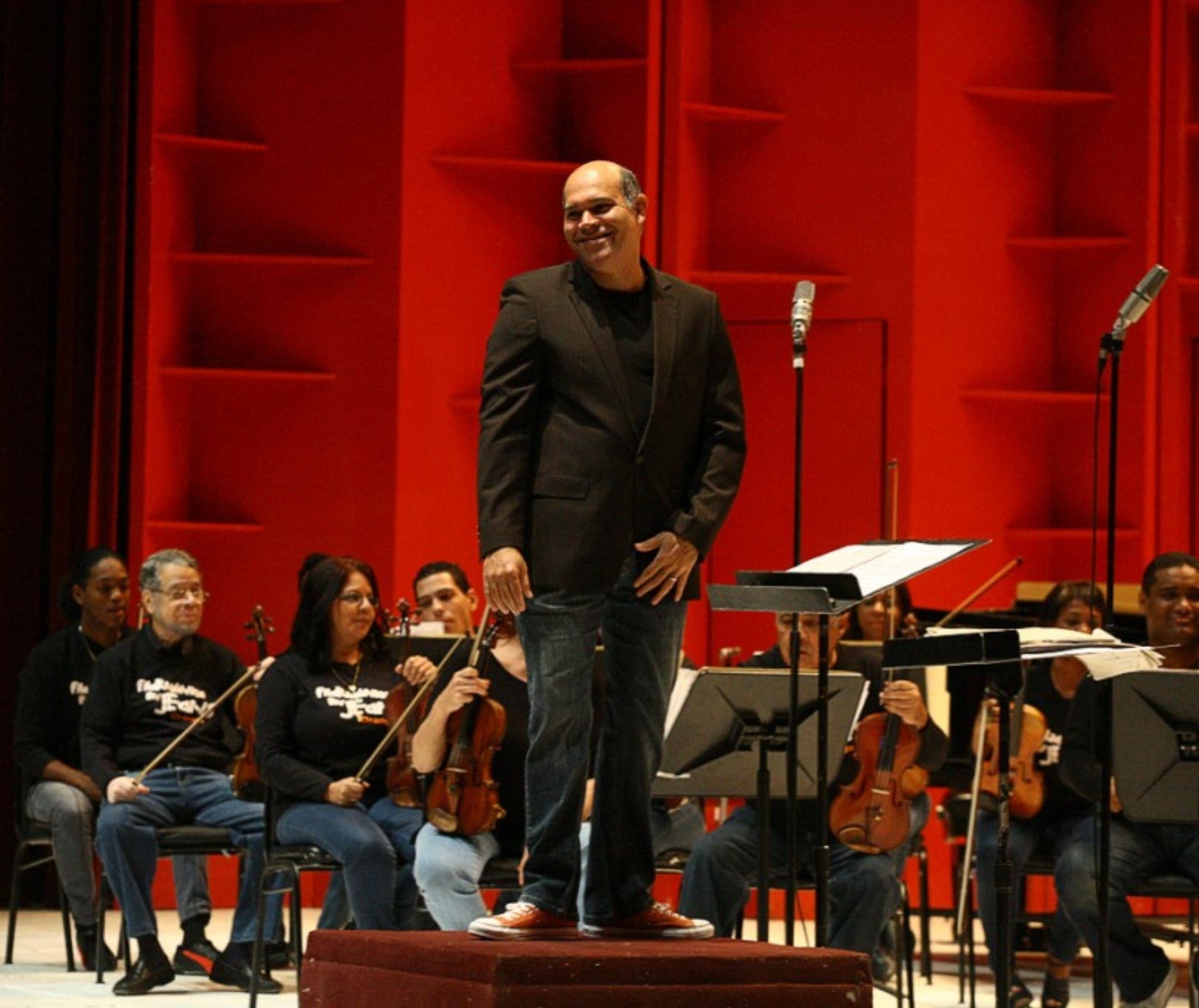 Amaury Sánchez fascinado al  mezclar música popular con  clásica