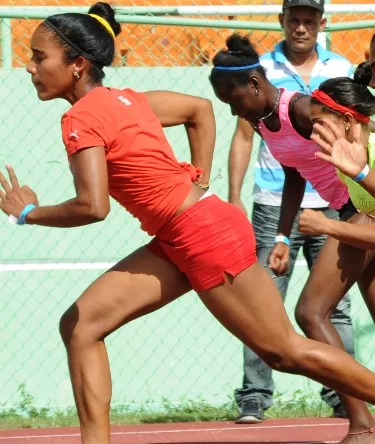 ATLETISMO ESCOLAR