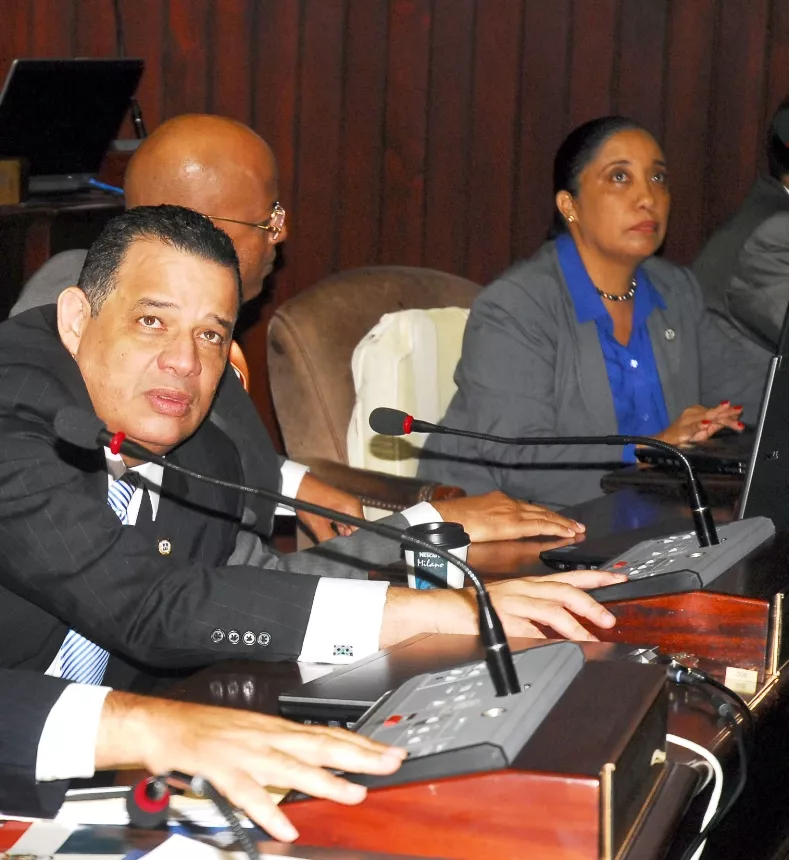 8_Nacionales_01_01,p01