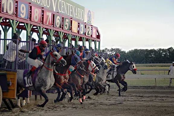 Hipódromo Quinto Centenario se llamará Simón Alfonso Pemberton