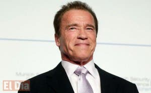 Schwarzenegger regresa con un “Terminator” bueno y con ojos de suegro