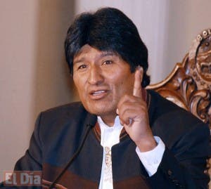 Evo Morales desiste de participar en asamblea OEA por operación de rodilla