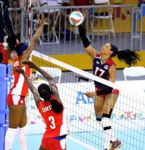 Cuba sorprende a República Dominicana en el voleibol Panam