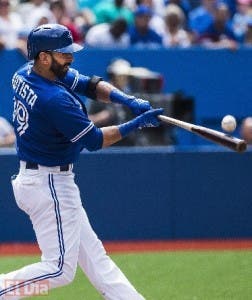 Bautista hace historia con dos jonrones; Escobar gana el premio MVP