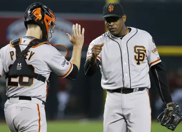 Santiago Casilla, Buster Posey