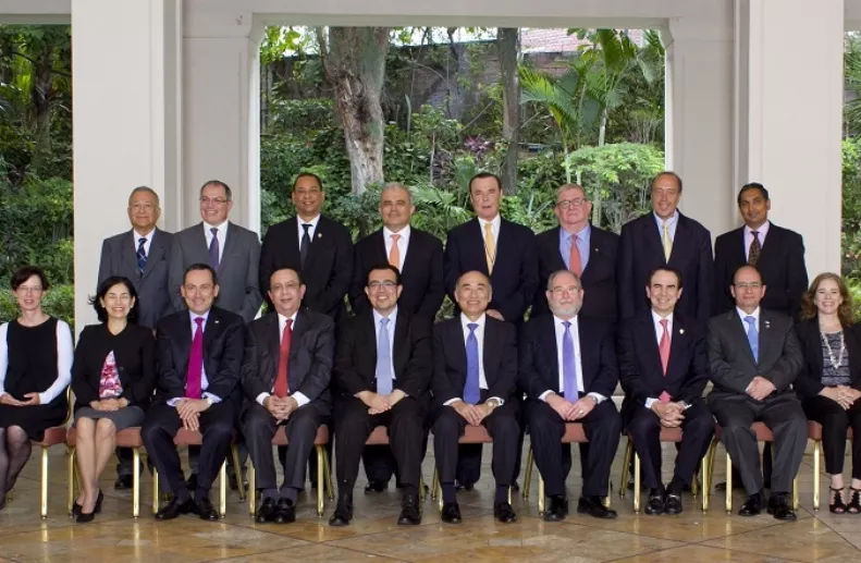 7 nacionales 25_01,p01