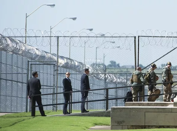 Barack Obama,primer presidente en ejercicio de EEUU en visitar una cárcel  