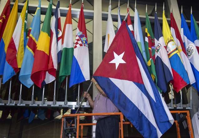 Cuba buscará en 2016 consolidar nexos con EE.UU y abrir su economía al mundo
