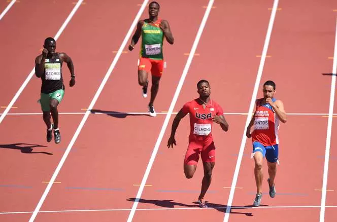 Luguelín Santos pasa a final en Juegos Panamericanos