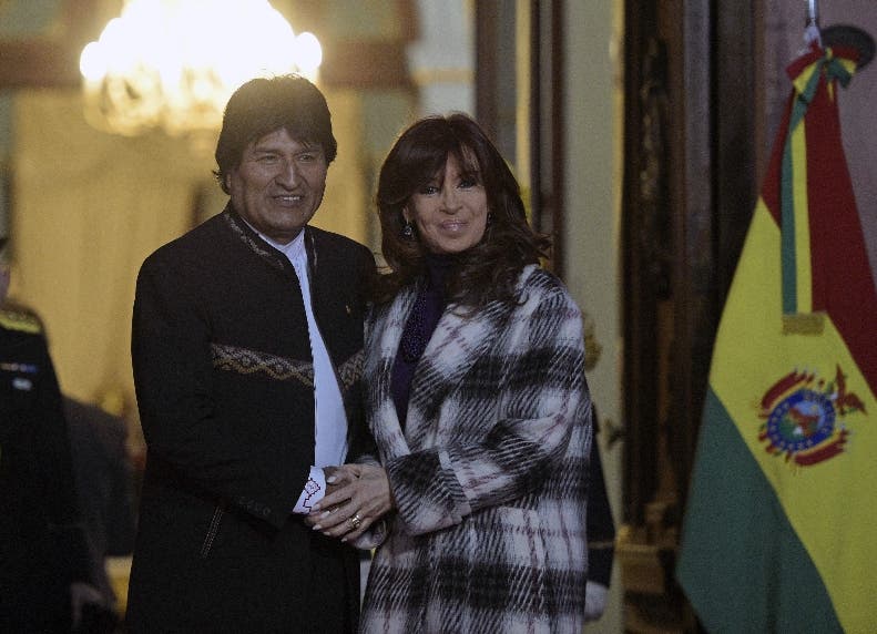 Evo Morales y Cristina Fernández firman acuerdos bilaterales