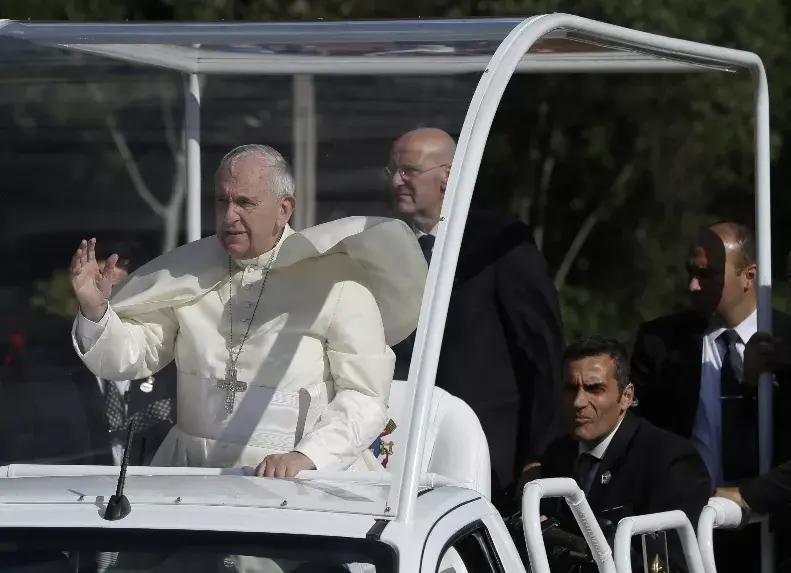 Prohíben drones y palitos de selfie en la visita del Papa a Estados Unidos