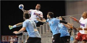 Uruguay vence a República Dominicana en inicio balonmano