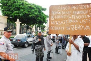 «Mensajero de Dios» le pide al Presidente que lo reciba 10 minutos