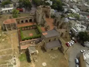 Turismo convocará a sectores para que opinen sobre restauración de las ruinas de San Francisco